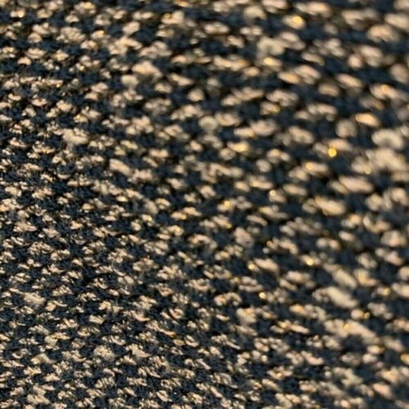 St. John Rare Vintage Embellished Knit Sweater Vest Women’s Size 2 - Picture 7 of 14